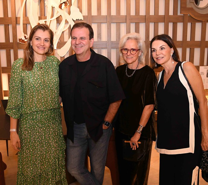 Cris Paes, Eduardo Paes, Patricia Quentel e Patricia Mayer. Cris Paes, Eduardo Paes, Patricia Quentel e Patricia Mayer.