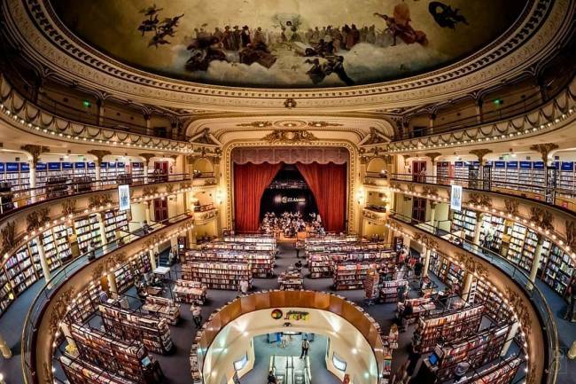 img-20181106-140326-003 El Ateneo