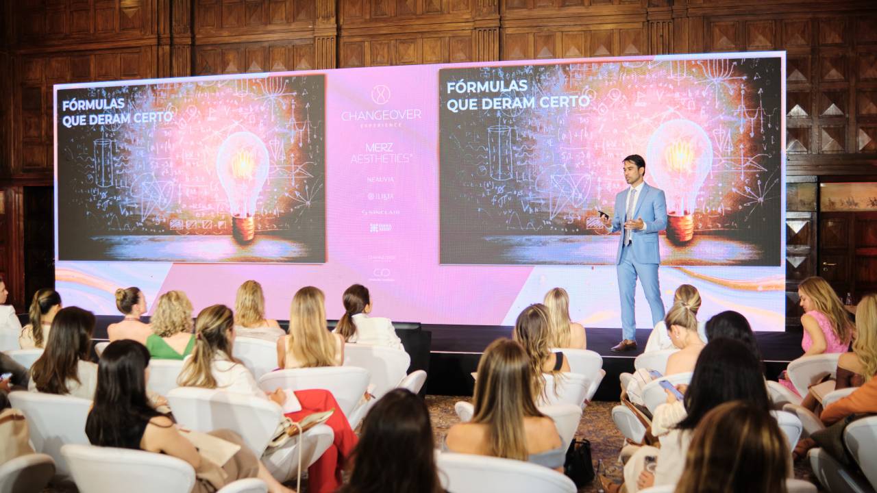 Foto mostra palestra de dermatologista