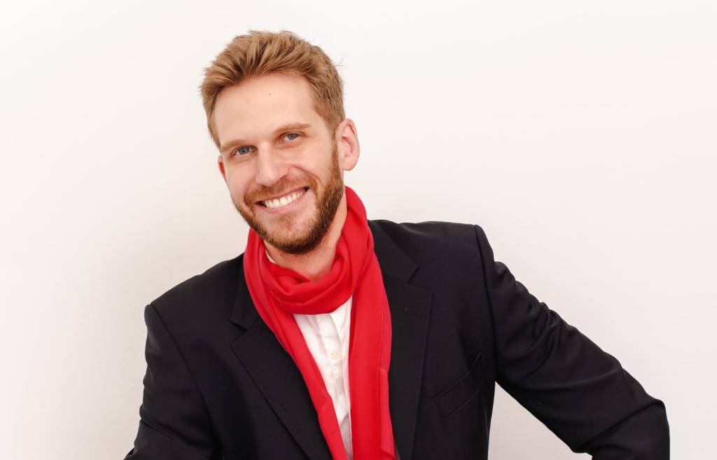 Bora rir! Teatros recebem Afonso Padilha, Paul Cabannes e Esse Menino