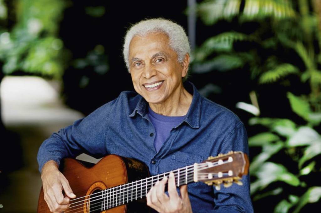 Paulinho da Viola leva ao Vivo Rio show que celebra seus 80 anos