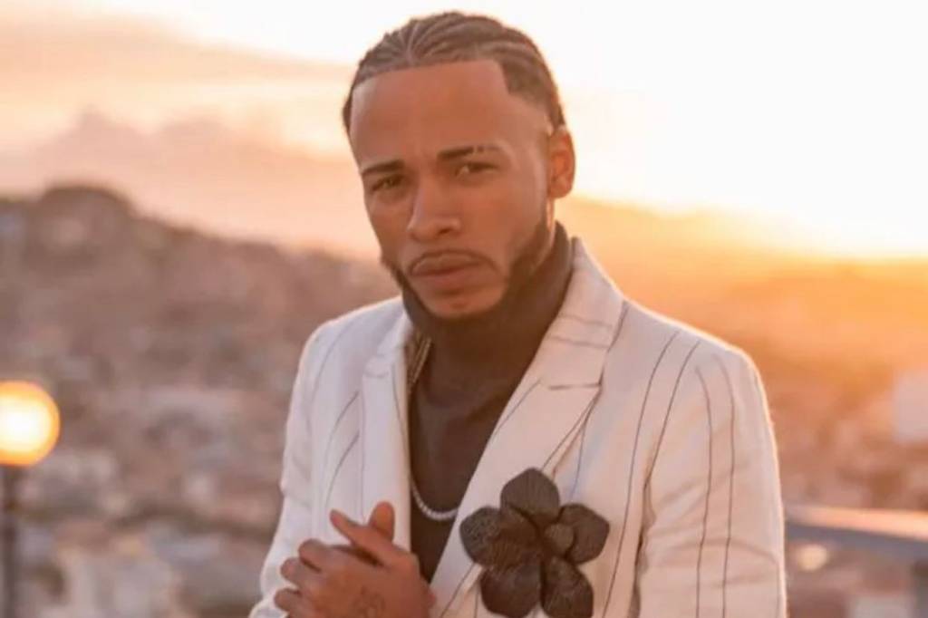 DJ criou Parada LGBTQIA+ no Complexo da Penha para combater homofobia