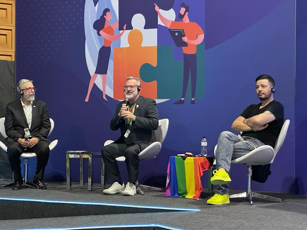 Debate na ABAV Expo discutiu boas práticas para o turismo LGBTQIA+