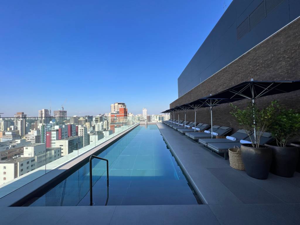 O fascinante Hotel Fasano Itaim: do tradicional Gero a um animado rooftop 