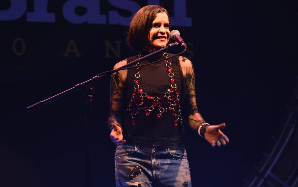 Marina Lima se apresentará em festival lésbico