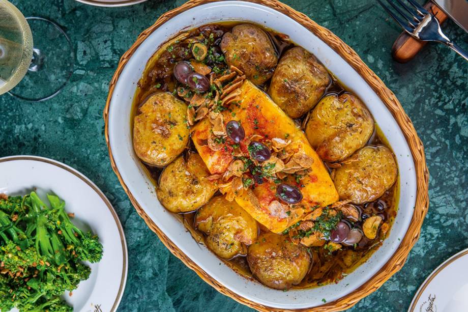 Quinta da Henriqueta: bacalhau à lagareiro é o clássico bem realizado