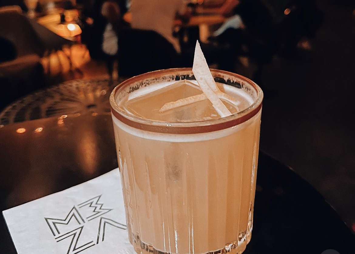 Qual é o único bar carioca presente na lista dos 500 melhores do mundo