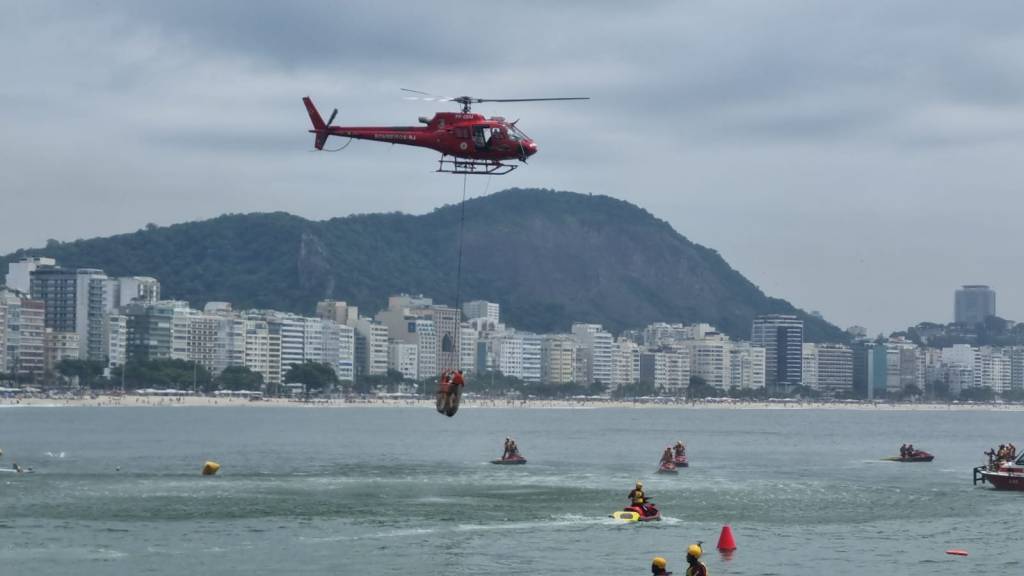 Número de afogamentos em praias do Rio cresce 31% em um ano