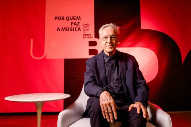 caetano  veloso homenageado na ubc