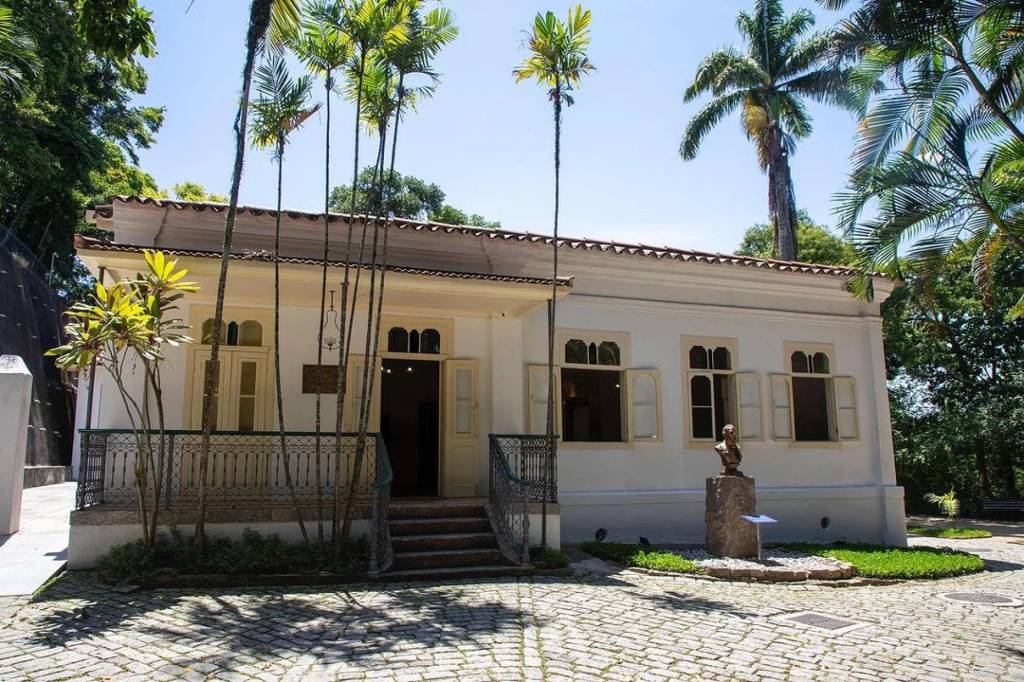 Após reforma de 7 milhões, Museu Casa de Benjamin Constant é reaberto