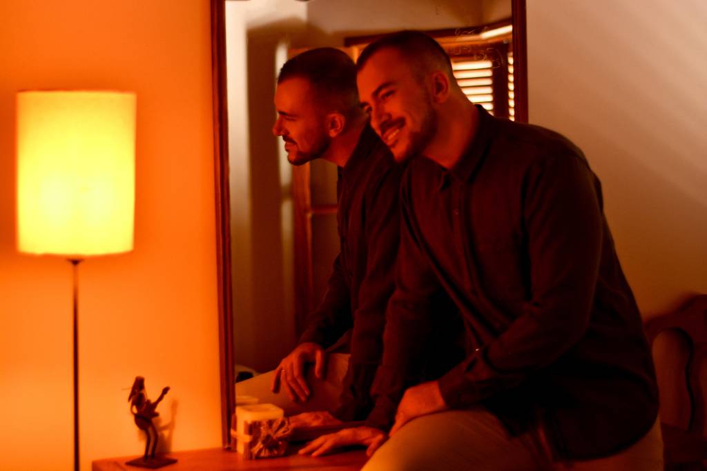 Cantor cristão gay depois de sair do armário: “Nunca mais recebi convites”