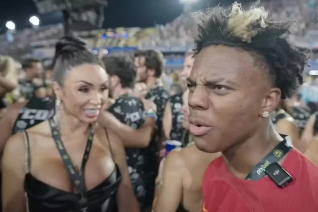 Quem é o youtuber americano acusado de transfobia em camarote da Sapucaí