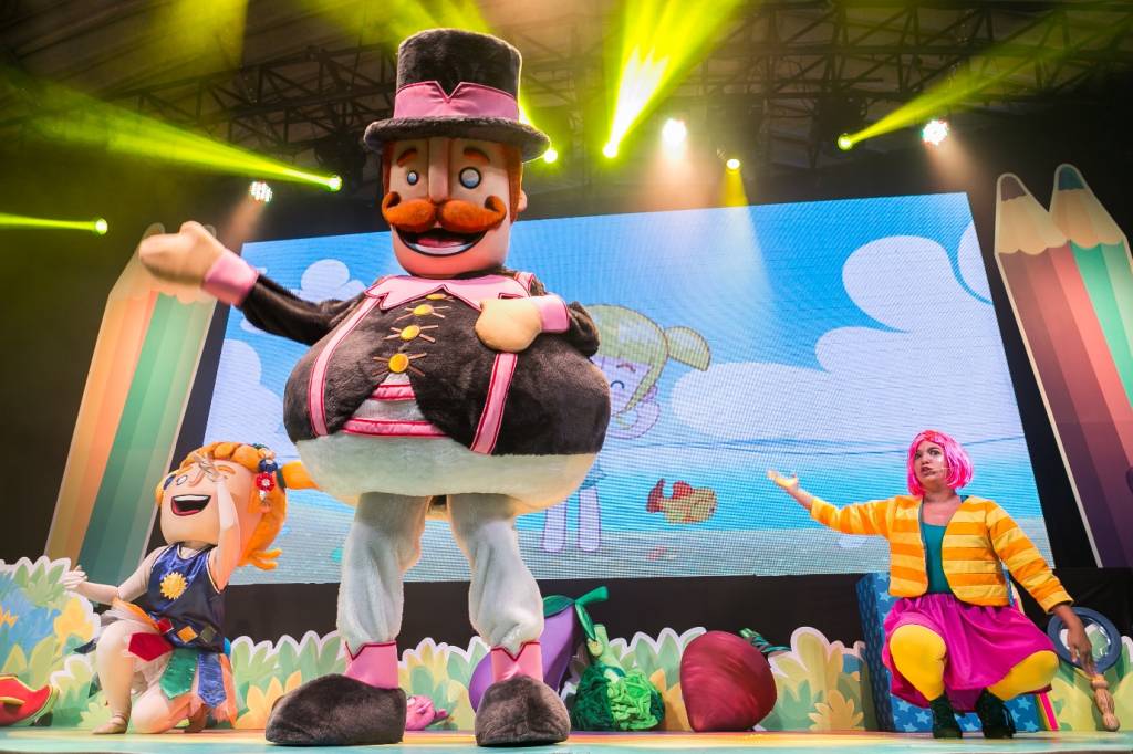 Na folia mirim, fim de semana tem Bloco do Bita, cortejos e bailinhos