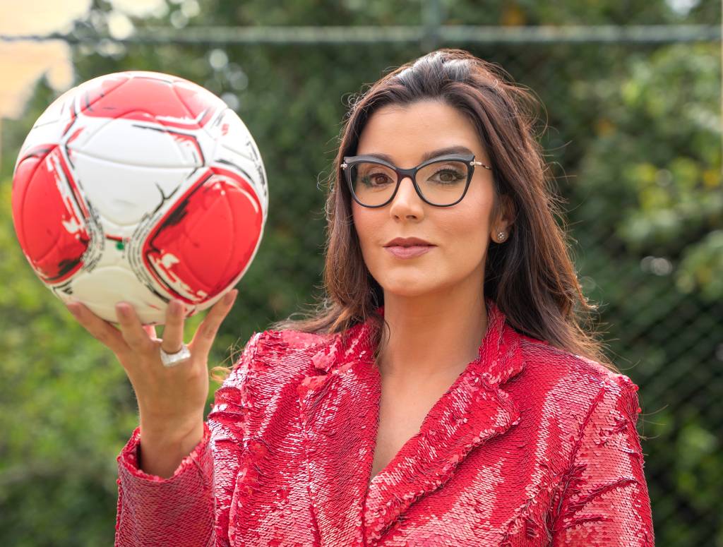 “Clubes e marcas precisam entender as peculiaridades das torcedoras”