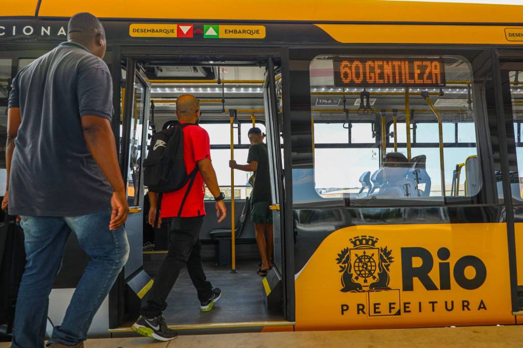 Riocard x Jaé: como será a transição dos bilhetes de transporte no Rio