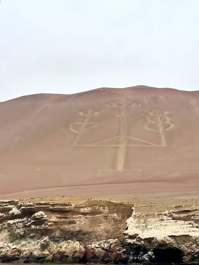 hieroglifo reserva nacional de paracas O misterioso Candelábro na Reserva Nacional de Paracas