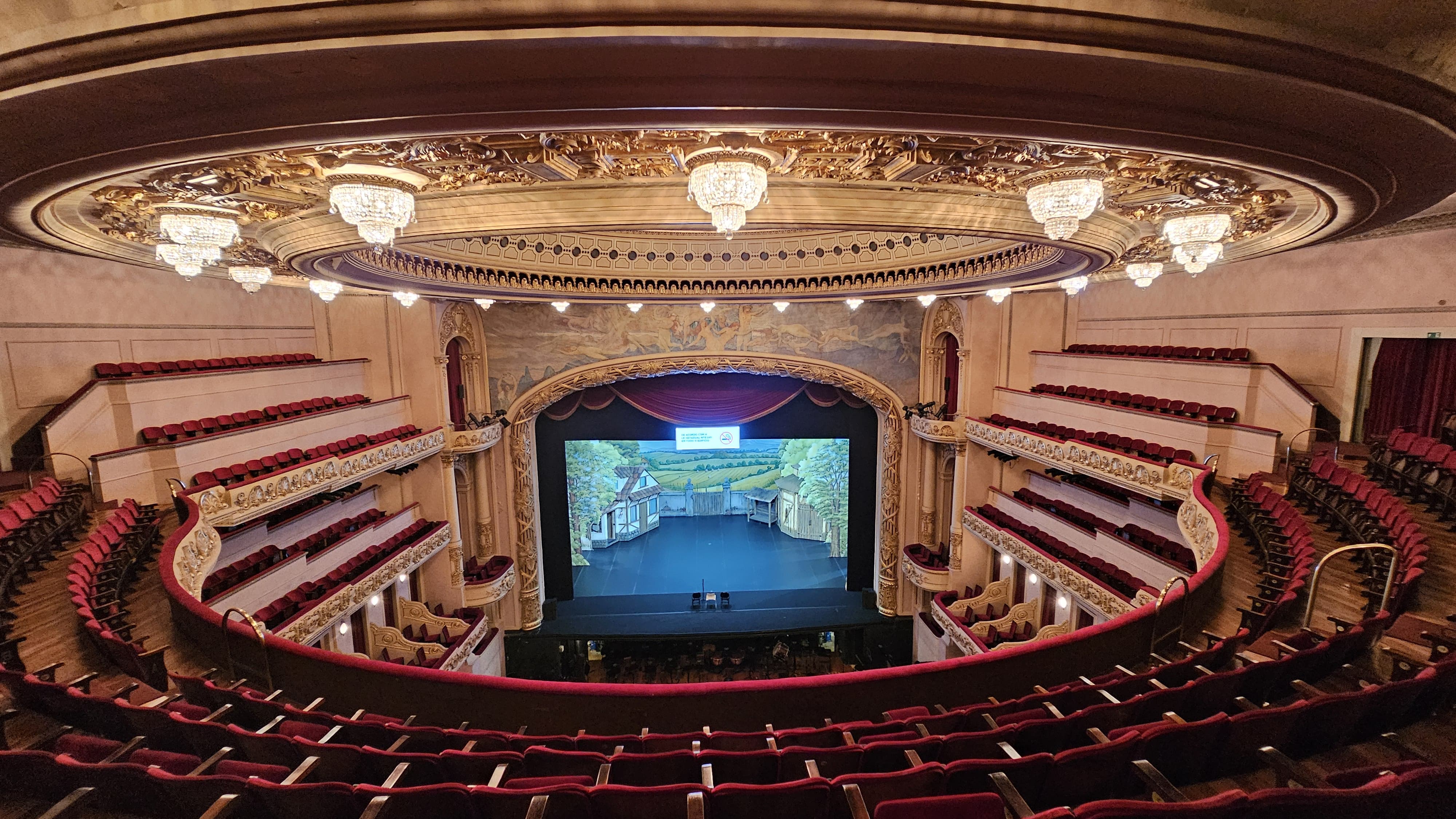 Theatro Municipal antecipa venda de ingressos para algumas atrações
