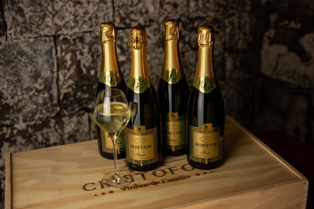 Cristo Redentor borbulha e vira nome de espumante