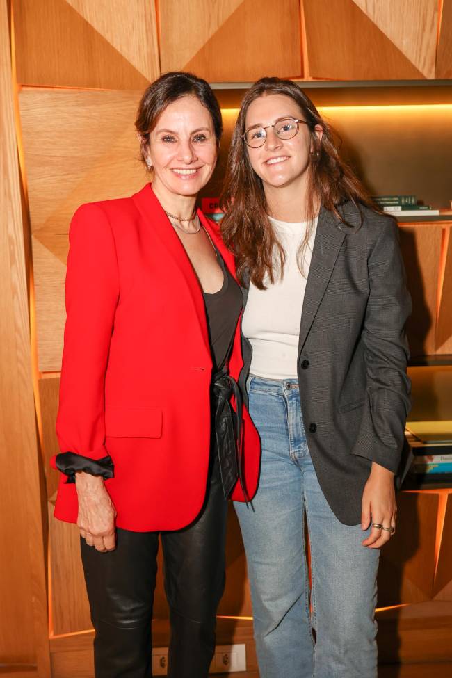 Maria Beatriz Gayoso Stewart e Maria Stewart
