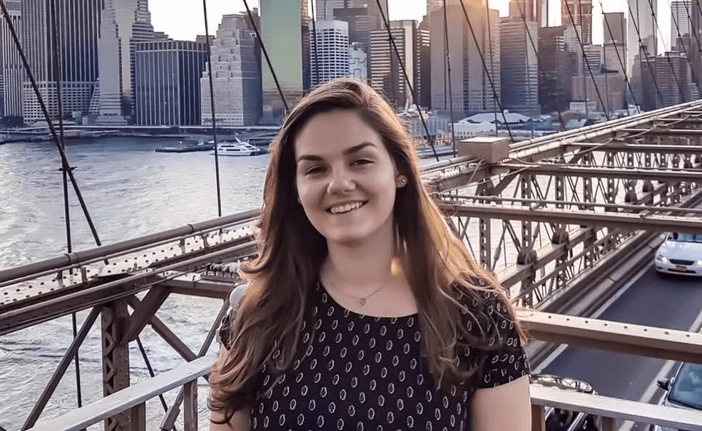 Morre turista que caiu da varanda do Armazém do Campo, na Lapa