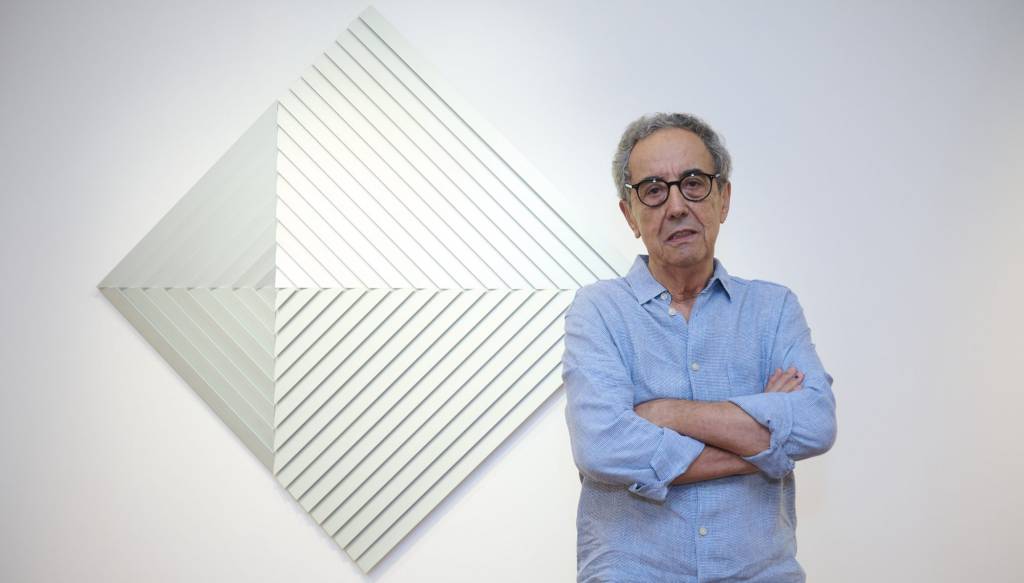 Casa Roberto Marinho terá visitas mediadas por Ascânio MMM em mostra