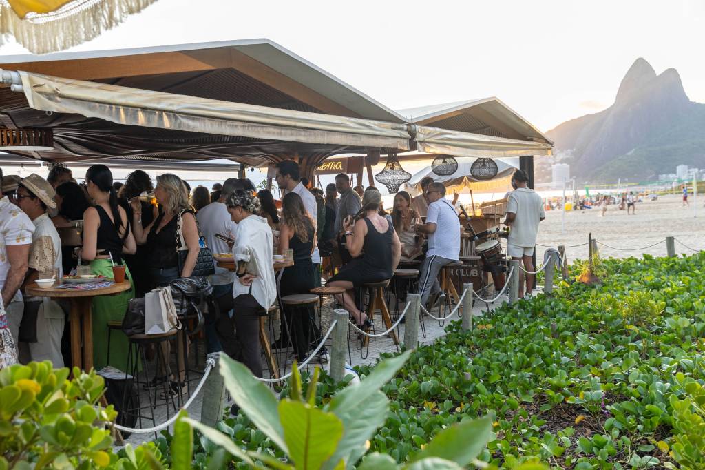 Encontro VEJA Rio brinda a primeira edição do ano em Ipanema; veja fotos