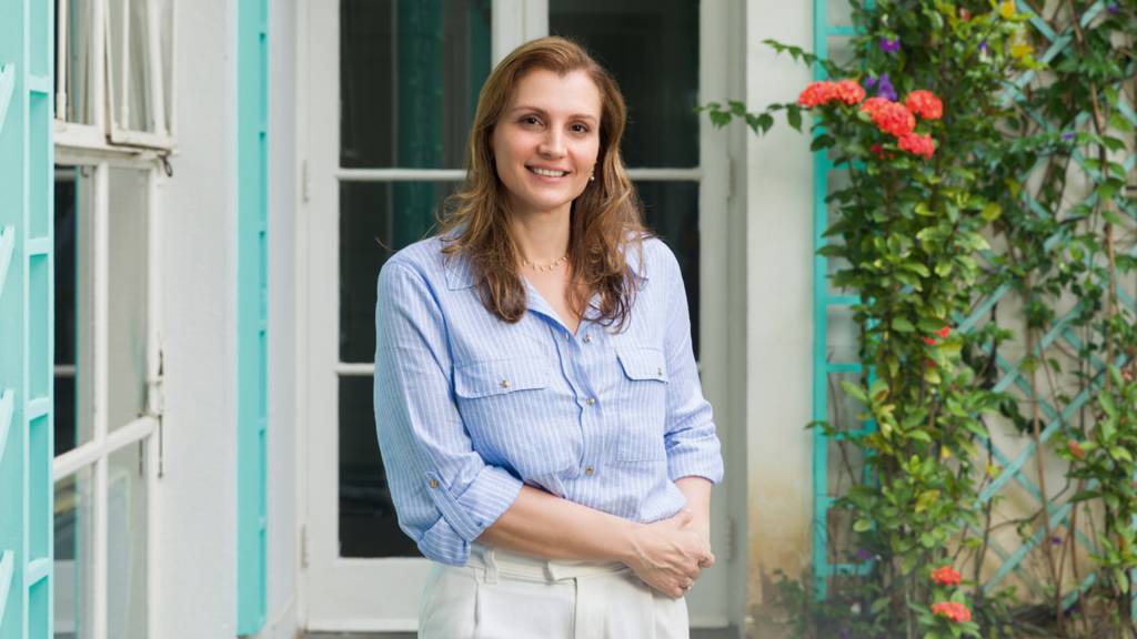 VEJA Rio abre 2025 mostrando que a primeira-dama da cidade é boa de papo