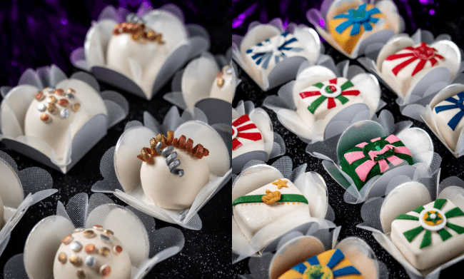 Doces com temas carnavalescos estão sendo vendidos na loja em Ipanema