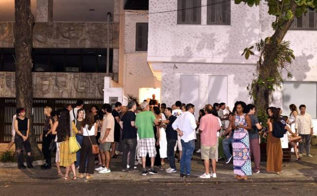 _DSC2758 Abertura da Exposição APARIÇÕES de DANI FORTES - Galeria CASSIA BOMENY - FEV 2025 - CG