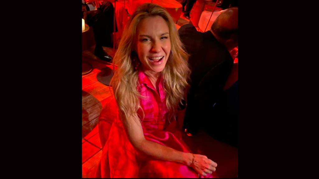 Marie Mercier: festa de casamento depois de mordida de Pitbull na praia