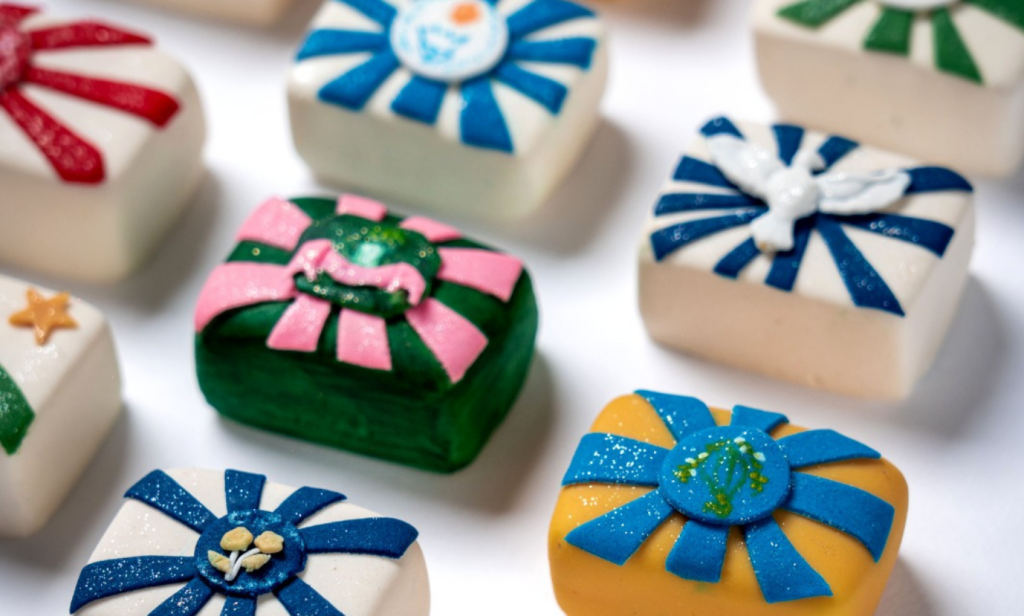 Carnaval doce: Escolas de Samba são homenageadas pela Louzieh Doces