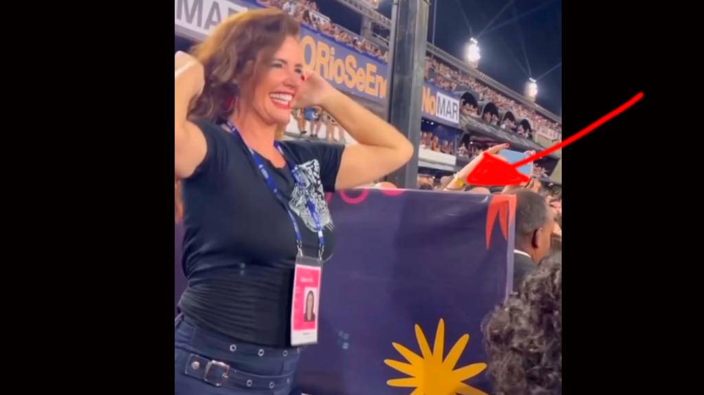 Luma de Oliveira levanta questão sobre frisas X camarotes na Sapucaí