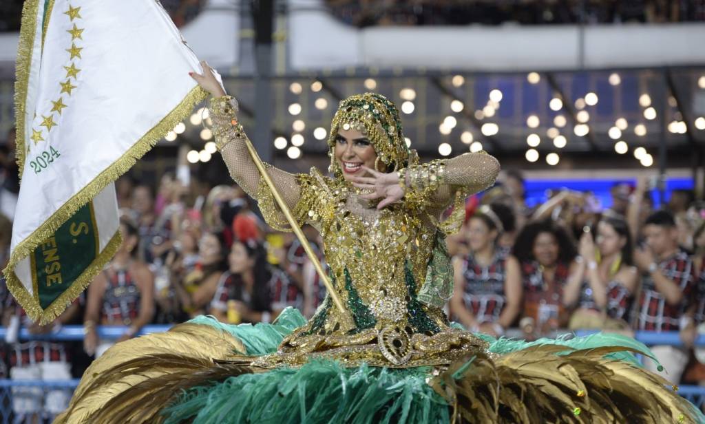‘Ainda Estou Aqui’ muda transmissão do carnaval do Rio