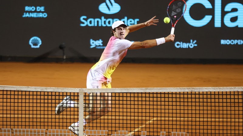 “Tentei enfrentar o nervosismo e não deu”, diz João Fonseca no Rio Open