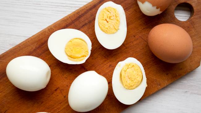 Ora vilão, ora aliado: afinal, o ovo é ou não bem vindo à dieta alimentar?