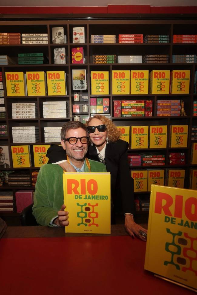 Bruno Astuto e Marisa Berenson