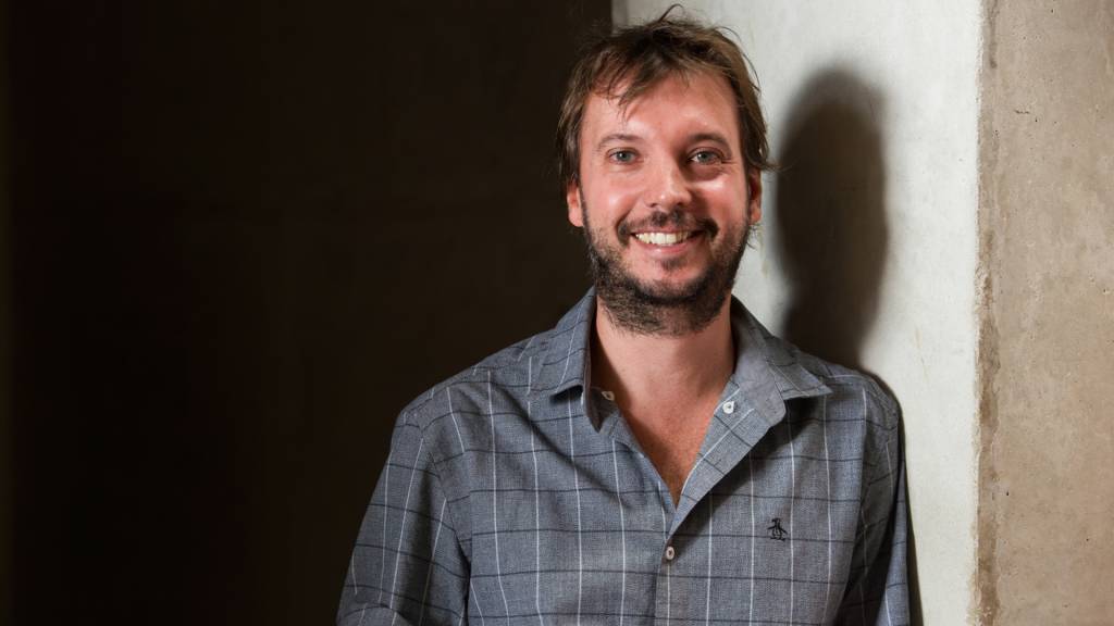 Queremos! chega aos 15 anos ‘pulverizado’ em quatro palcos