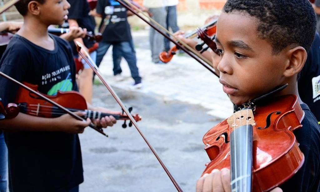 Ação Social pela Música do Brasil anuncia novo polo na Rocinha