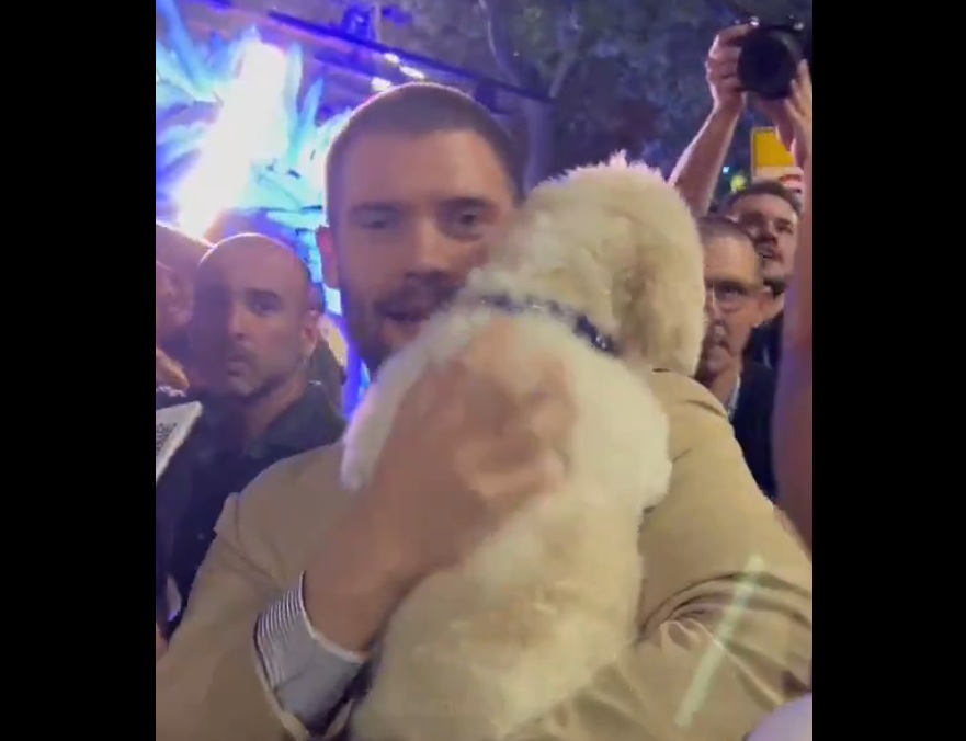 David Corenswet: “Superman” brinca com o cão “Krypto” carioca. Vídeo!