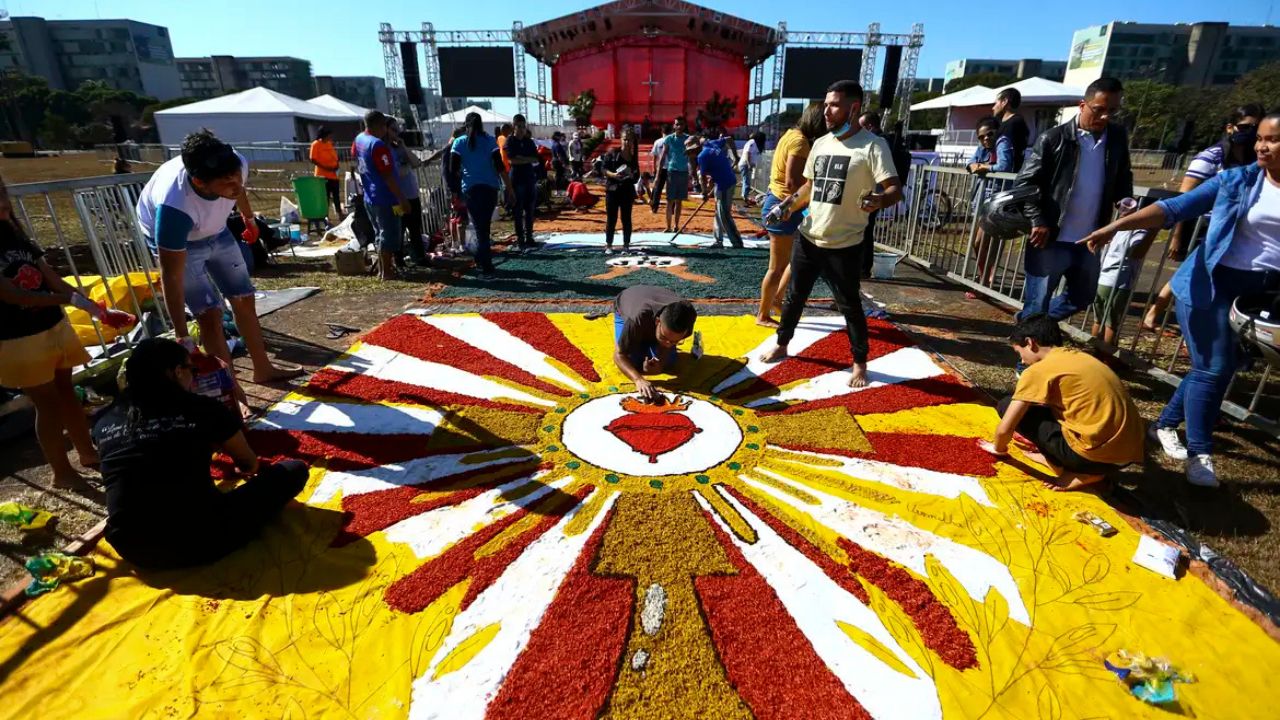 Vem mais ponto facultativo… Prefeitura vai ‘enforcar’ no Corpus Christi