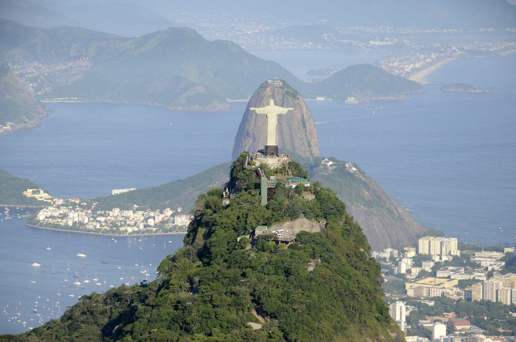 Entre rezas e selfies, o Cristo nunca recebeu tantos eventos como em 2025  