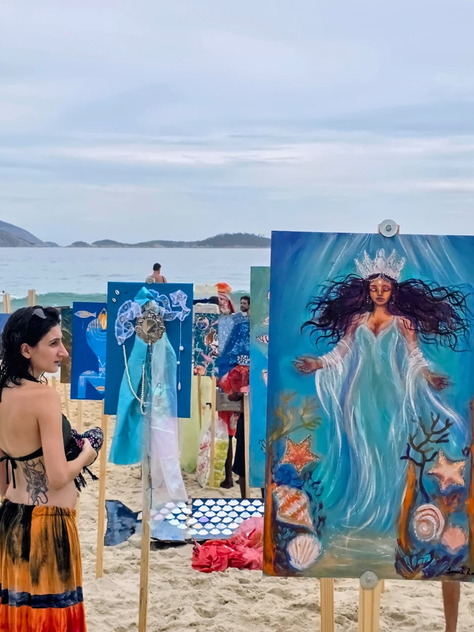 Tabuleta Itinerante: um altar ao ar livre para Iemanjá no Arpoador