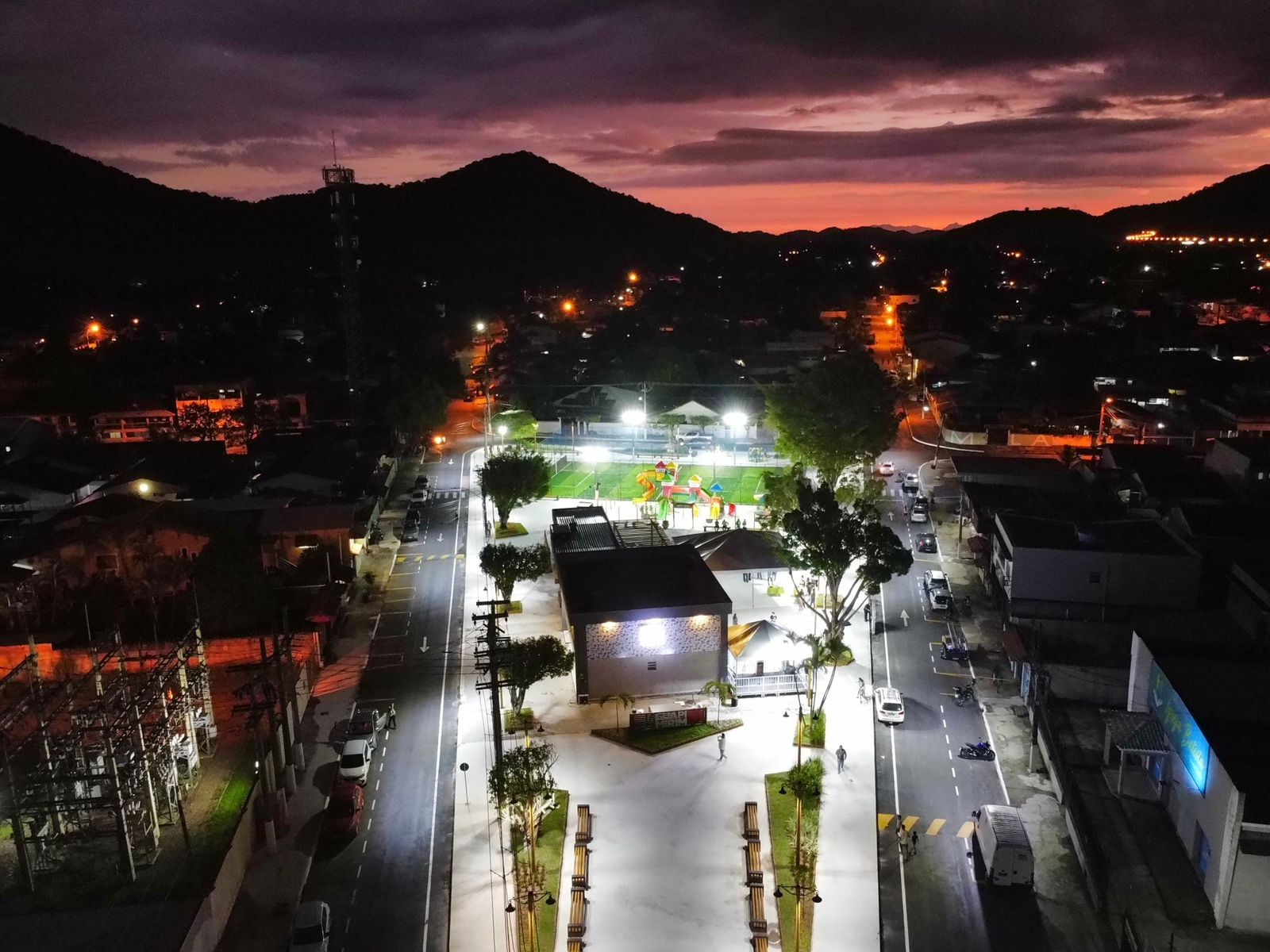 É grátis! Zezé Motta vai batizar circuito itinerante de cinema