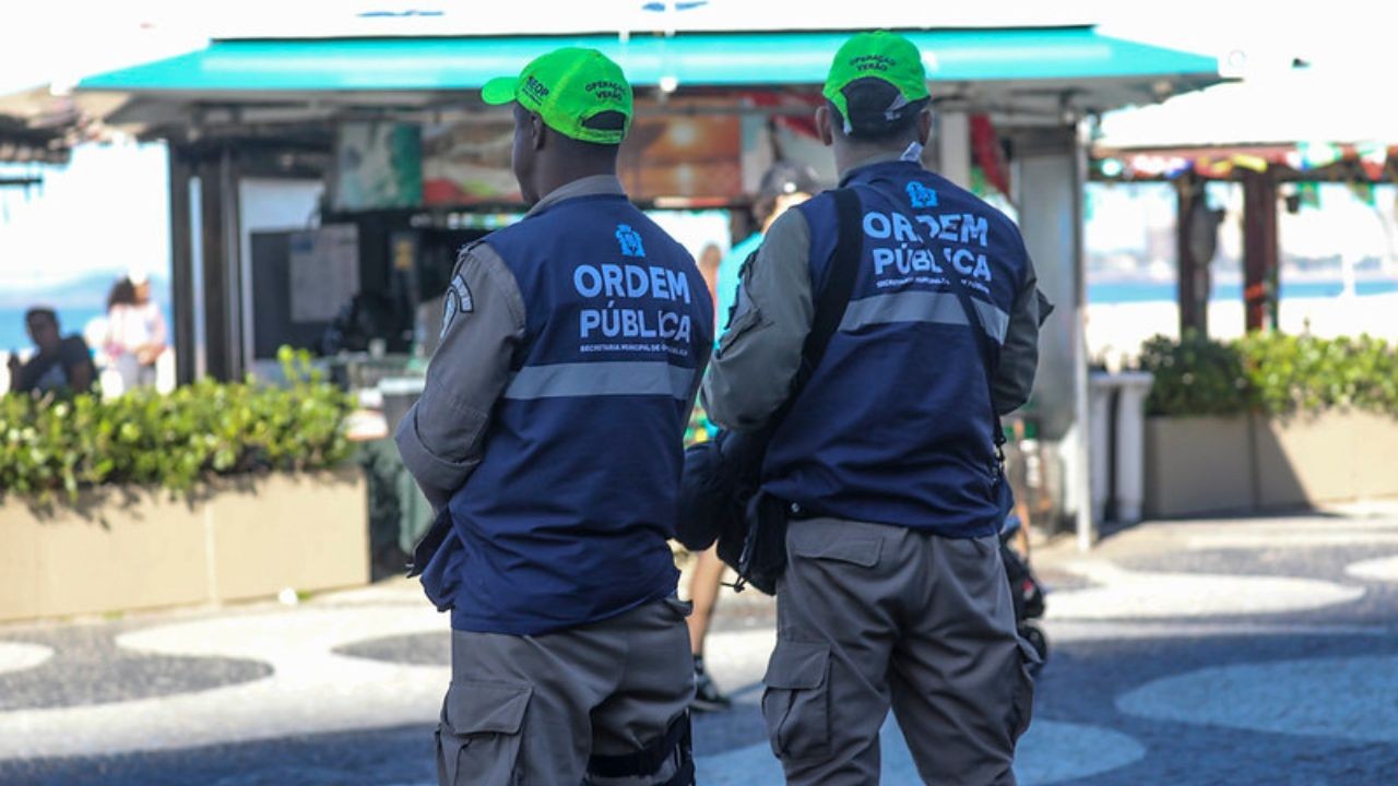 Tolerância Zero vai passar a fiscalizar ruas do entorno das praias do Rio